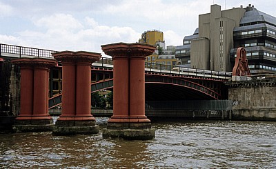 Blackfriars Railway Bridge - London