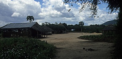 Anwesen eines Subsistenzbauern - Sussundenga