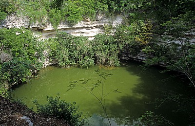 Cenote Sagrado (Heiliger Cenote) - Chichén Itzá