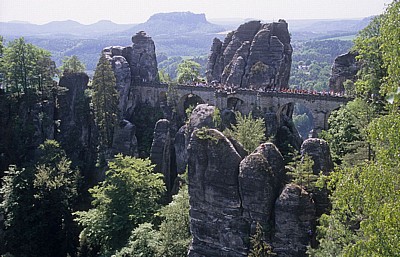 Bastei: Basteibrücke vom Ferdinandstein - Sächsische Schweiz