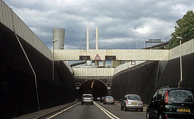 M25: Dartford Crossing – Einfahrt in den Dartford Tunnel - Kent