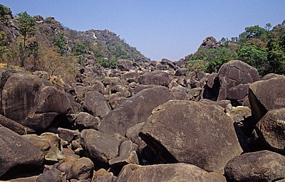Felsen im Maleme River (Fluß) - Matopos National Park