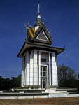 Killing Fields von Choeung Ek: Gedenk-Stupa - Phnom Penh