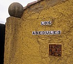 Jakobsweg (Camino Francés): Verzierungen an einem Haus - Chozas de Abajo