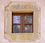 Jakobsweg (Camino Francés): Holzfenster - El Ganso