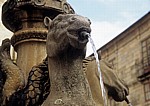 Altstadt: Fonte dos Cabalos (Pferdebrunnen) - Detail - Santiago de Compostela