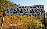 T 305: Hinweisschild The first black man make water maize mill (Wassermühle für Mais) - Northern Region