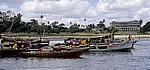 Fähre Kigamboni - Kivukoni: Boote im Hafen - Daressalam
